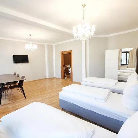 Appartement Fuer 10 Personen Leipzig